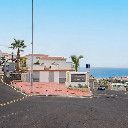 Mirlo Sunset 아데제