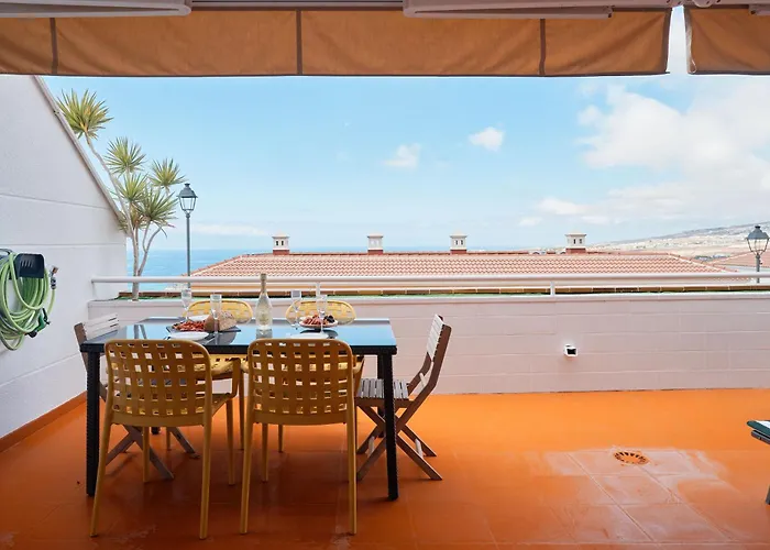 Mirlo Sunset Apartment